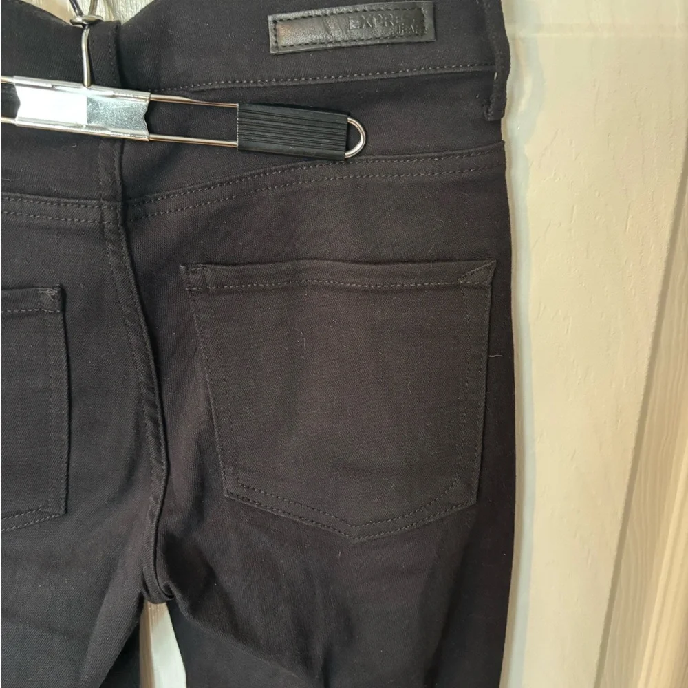 Express High Rise Distressed Black Jegging - Picture 5 of 7